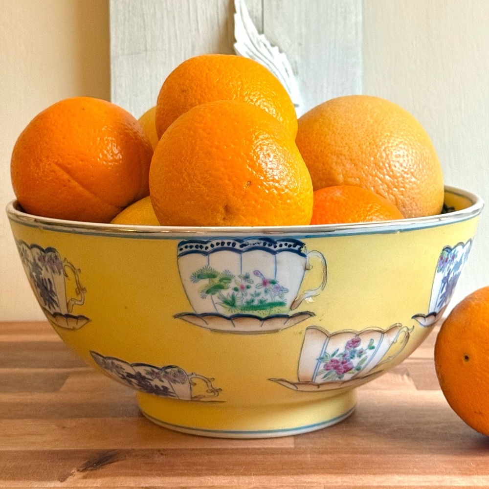 Vintage Chinese Pale Yellow Hand Painted Teacup Bowl, 10” - Picture 7 of 10
